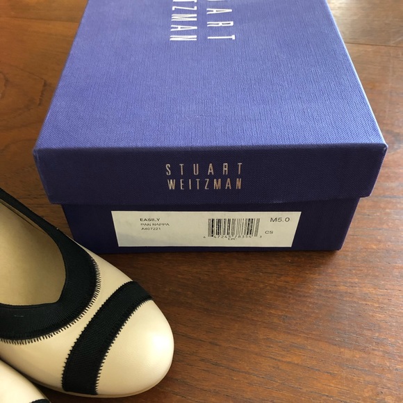 Stuart Weitzman Easily Elastic Trim Pumps - Picture 7 of 7